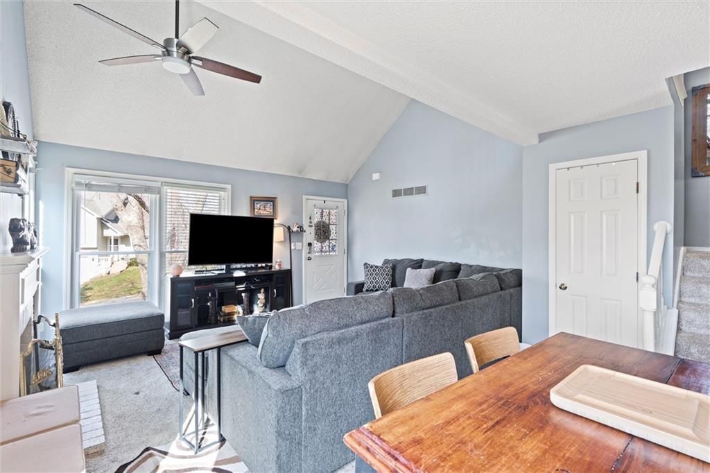 8541 W 109th Terrace — photo 7