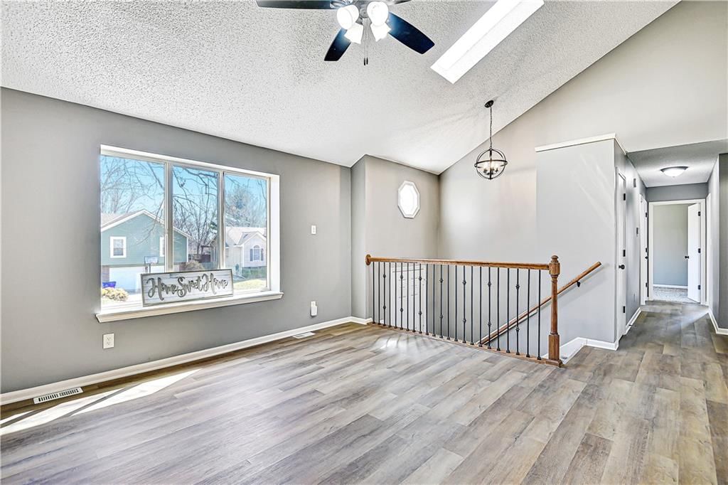 1116 NE PIERCE Place — photo 7