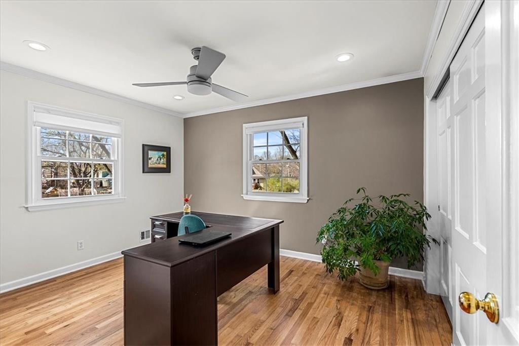 7700 W 95th Terrace — photo 30