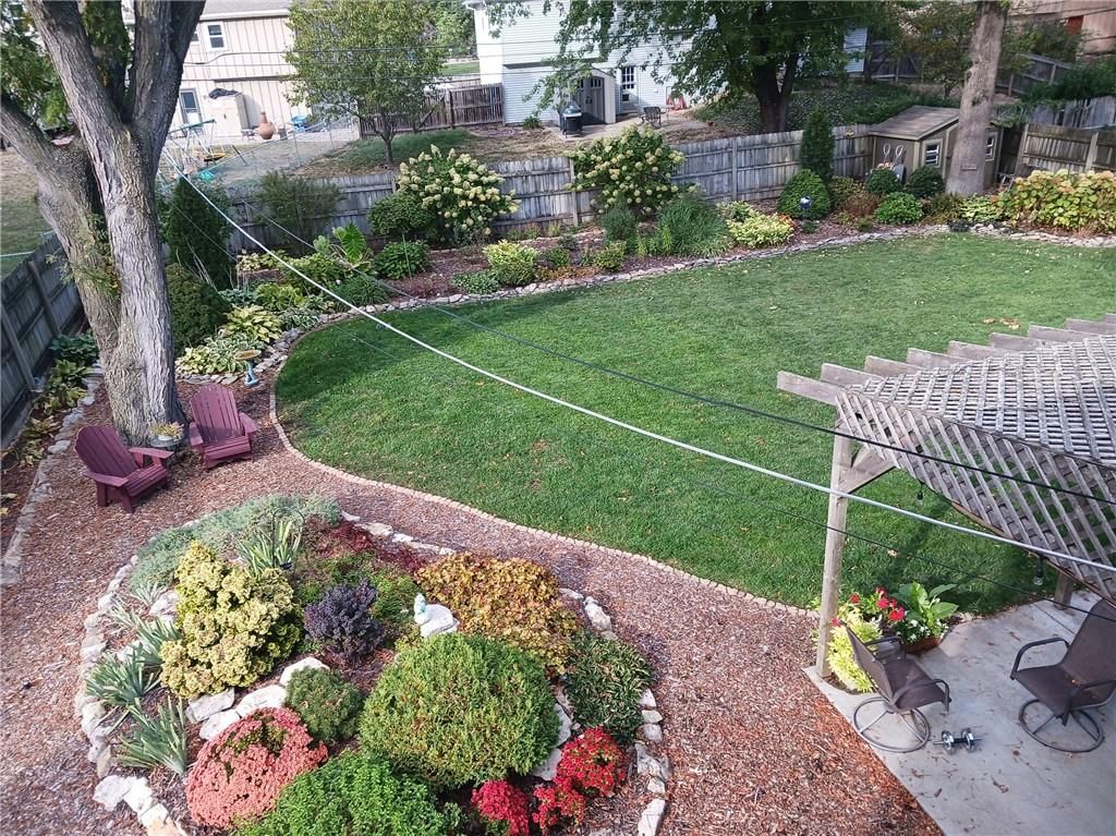 7700 W 95th Terrace — photo 36
