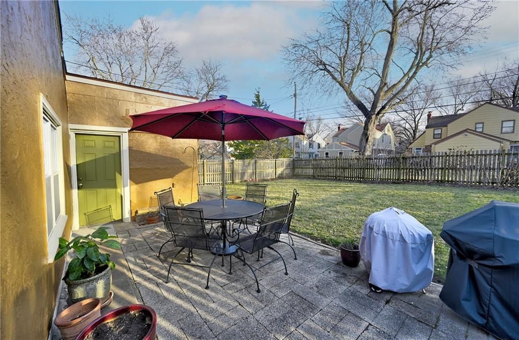 615 E 73rd Street — photo 50
