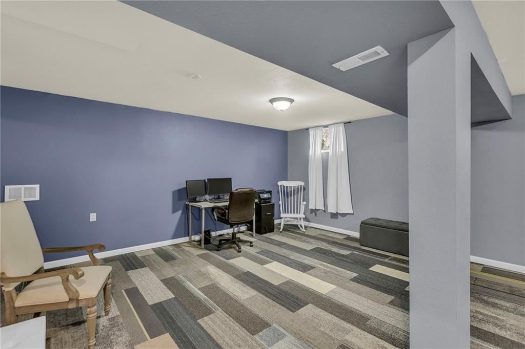 1503 W 2nd Street — photo 20
