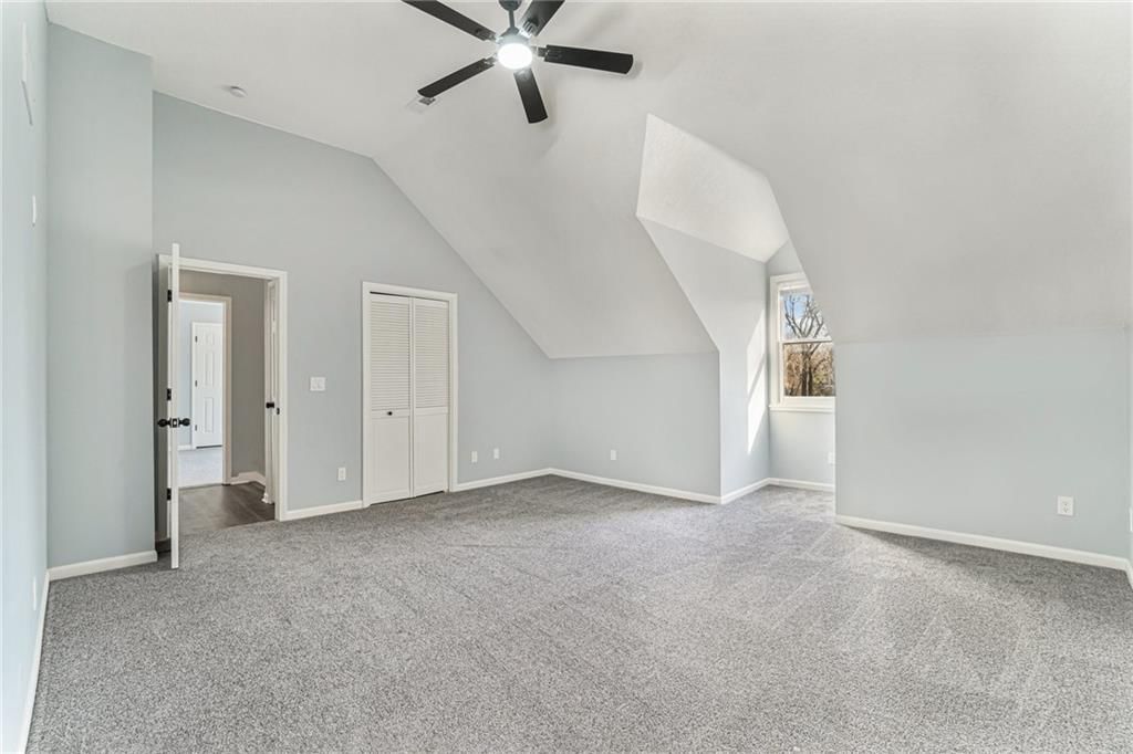 1104 Williamsburg Place — photo 19