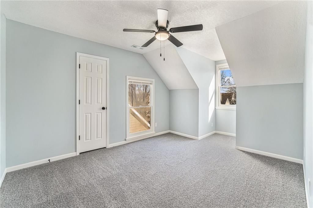 1104 Williamsburg Place — photo 25