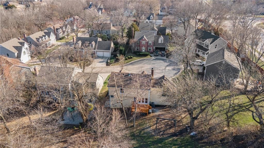 1104 Williamsburg Place — photo 38