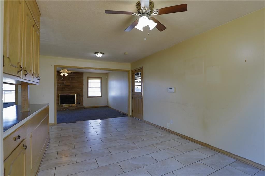 2311 QUEEN RIDGE Drive — photo 16