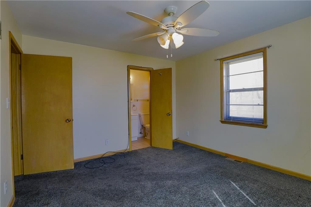 2311 QUEEN RIDGE Drive — photo 18