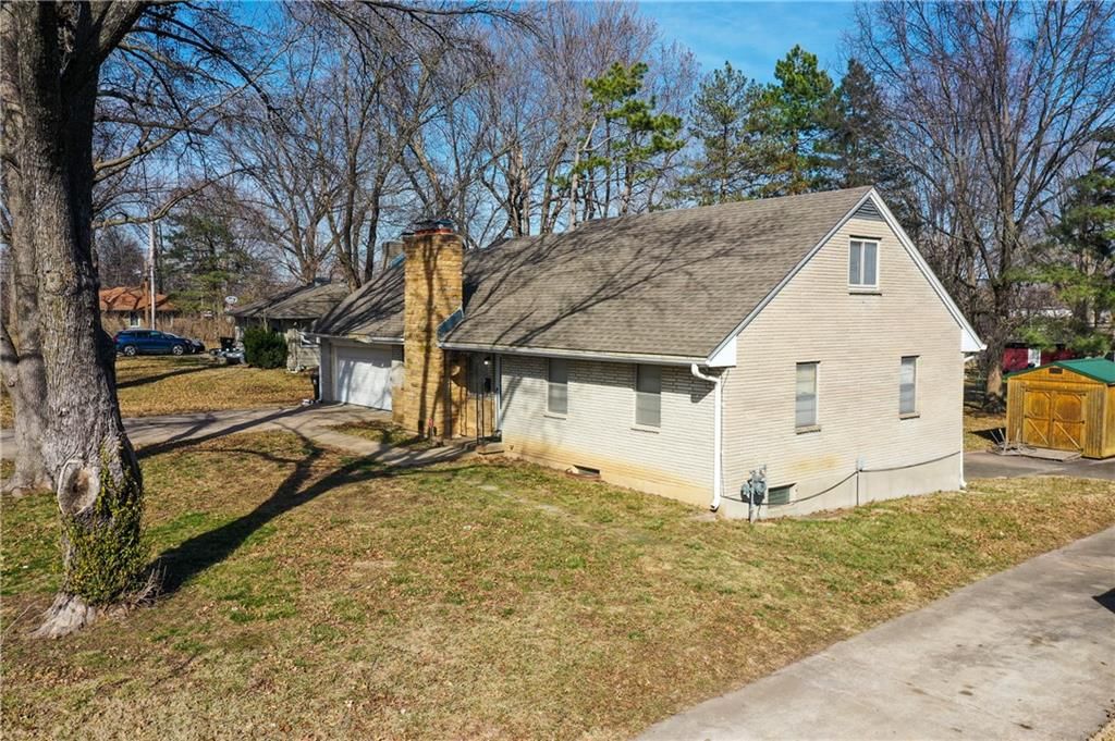 2311 QUEEN RIDGE Drive — photo 3