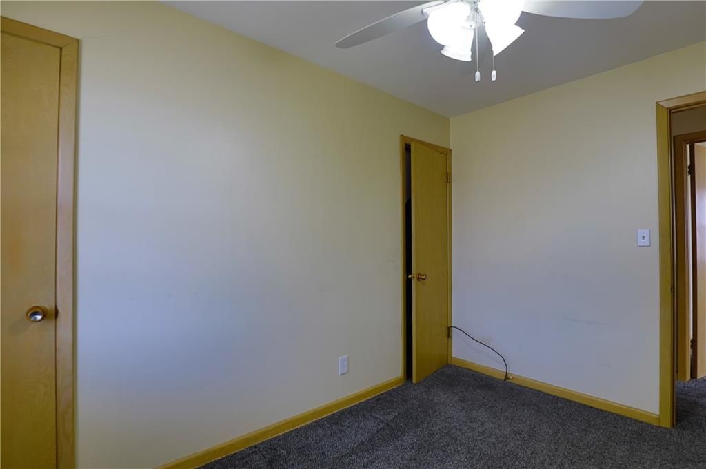 2311 QUEEN RIDGE Drive — photo 21
