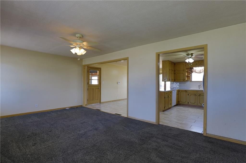 2311 QUEEN RIDGE Drive — photo 7