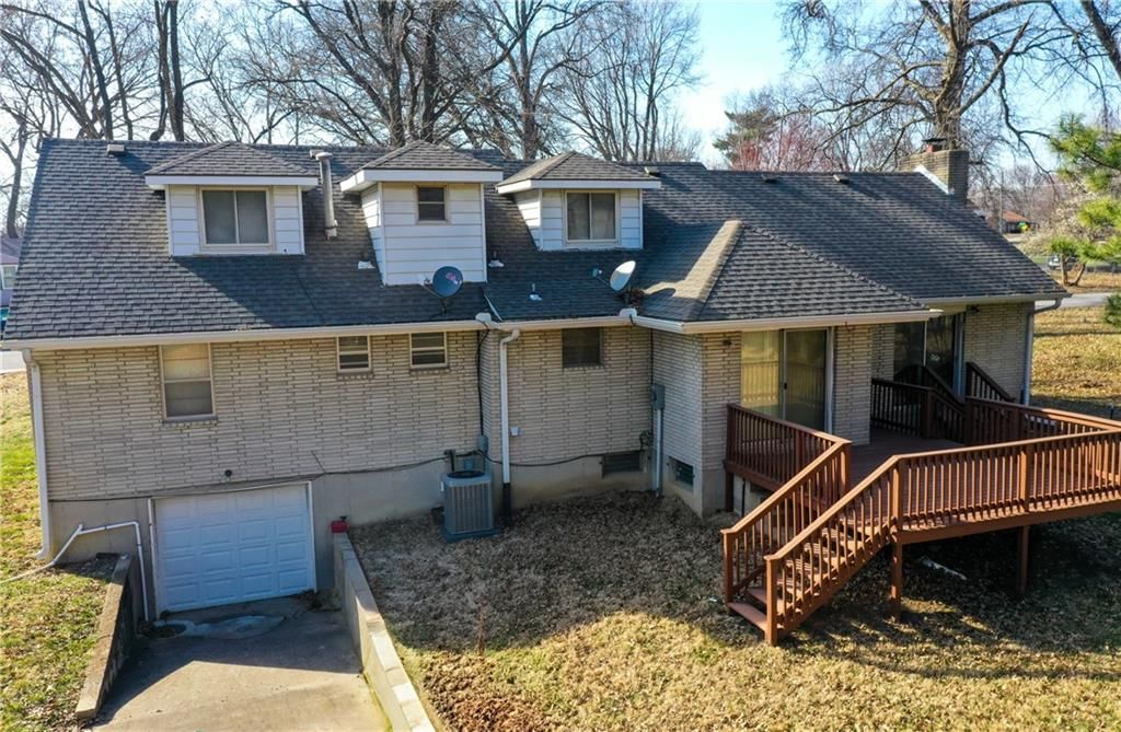 2311 QUEEN RIDGE Drive — photo 65