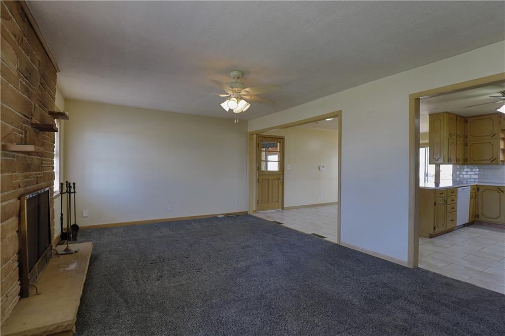 2311 QUEEN RIDGE Drive — photo 8