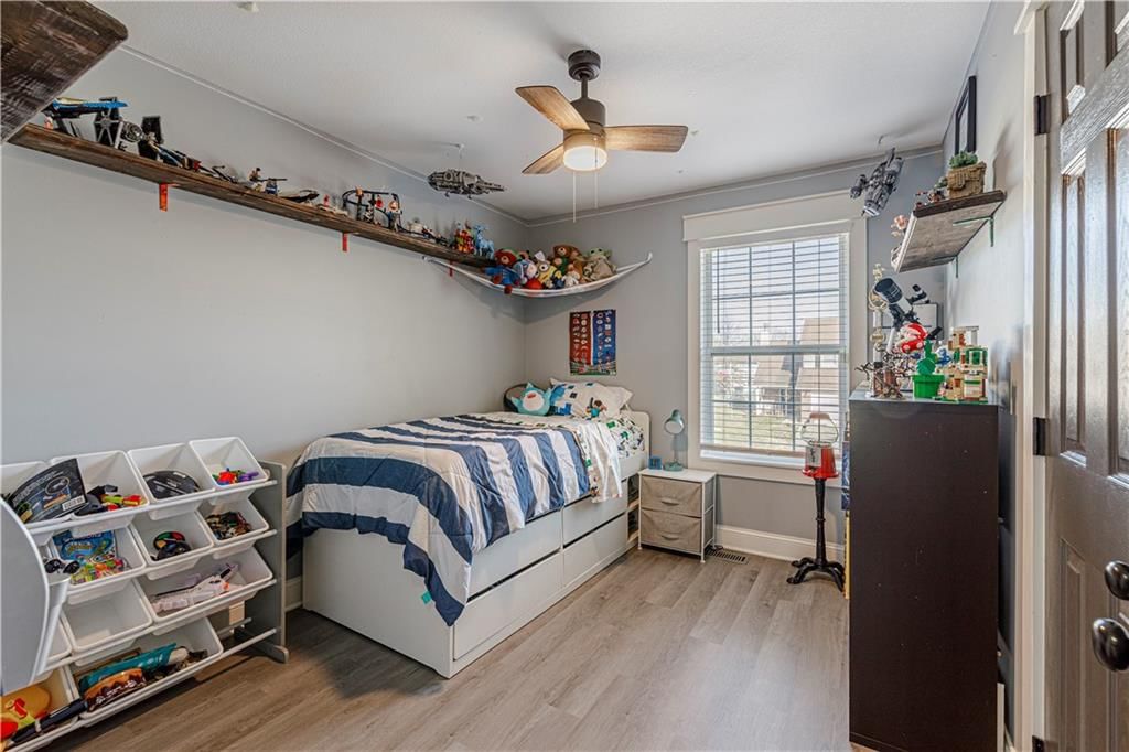 208 Summer Place — photo 16