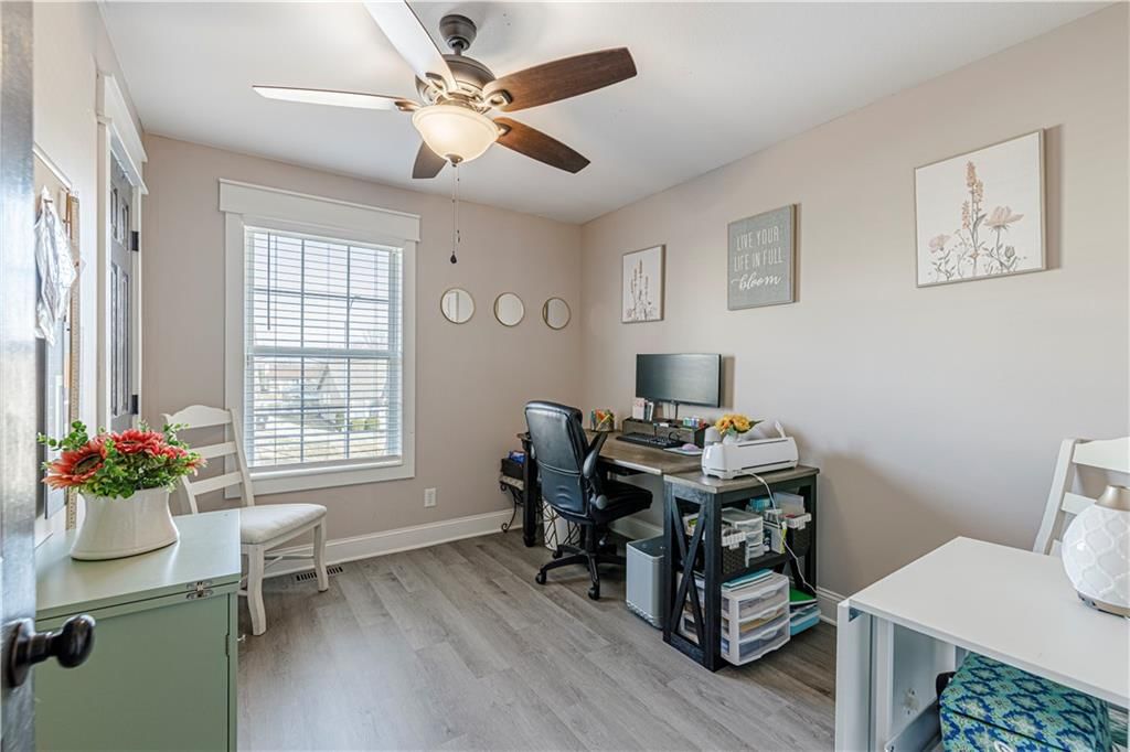 208 Summer Place — photo 17