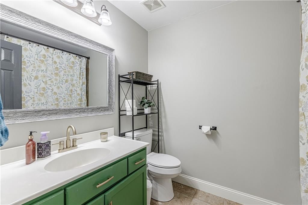 208 Summer Place — photo 18