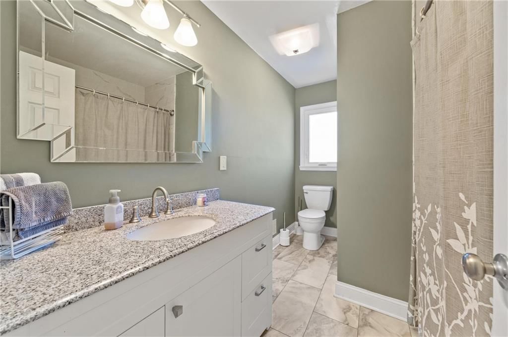 408 E 108th Terrace — photo 20