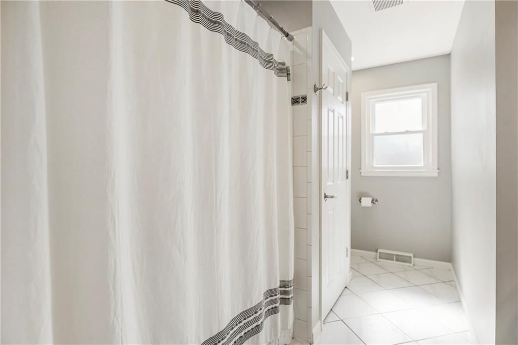 34135 W 84th Terrace — photo 17