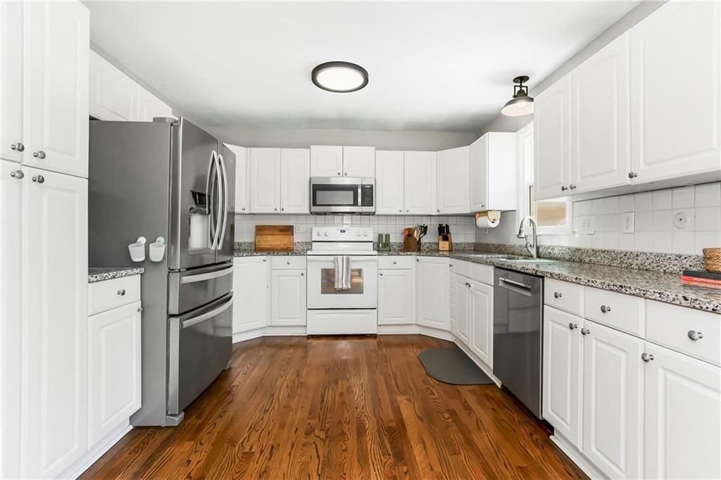 34135 W 84th Terrace — photo 9