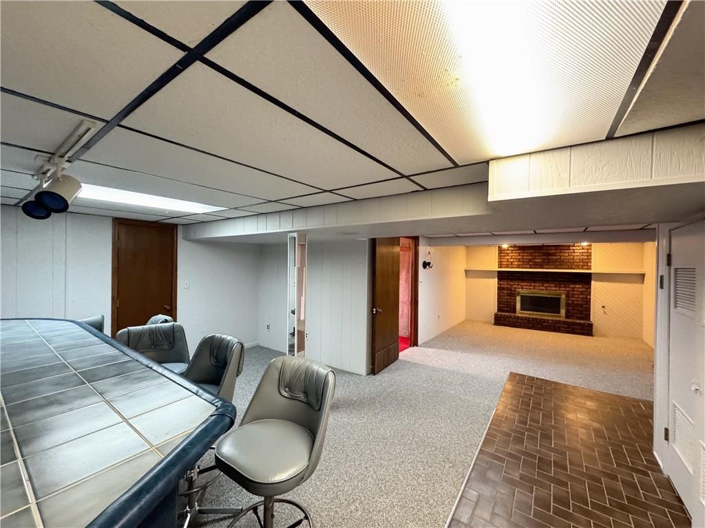 900 NW Roanoke Drive — photo 36