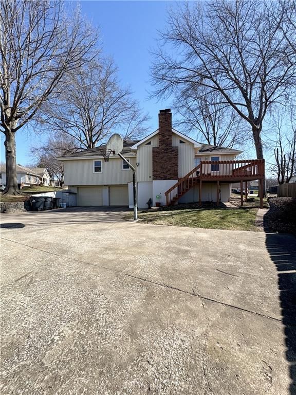 900 NW Roanoke Drive — photo 45