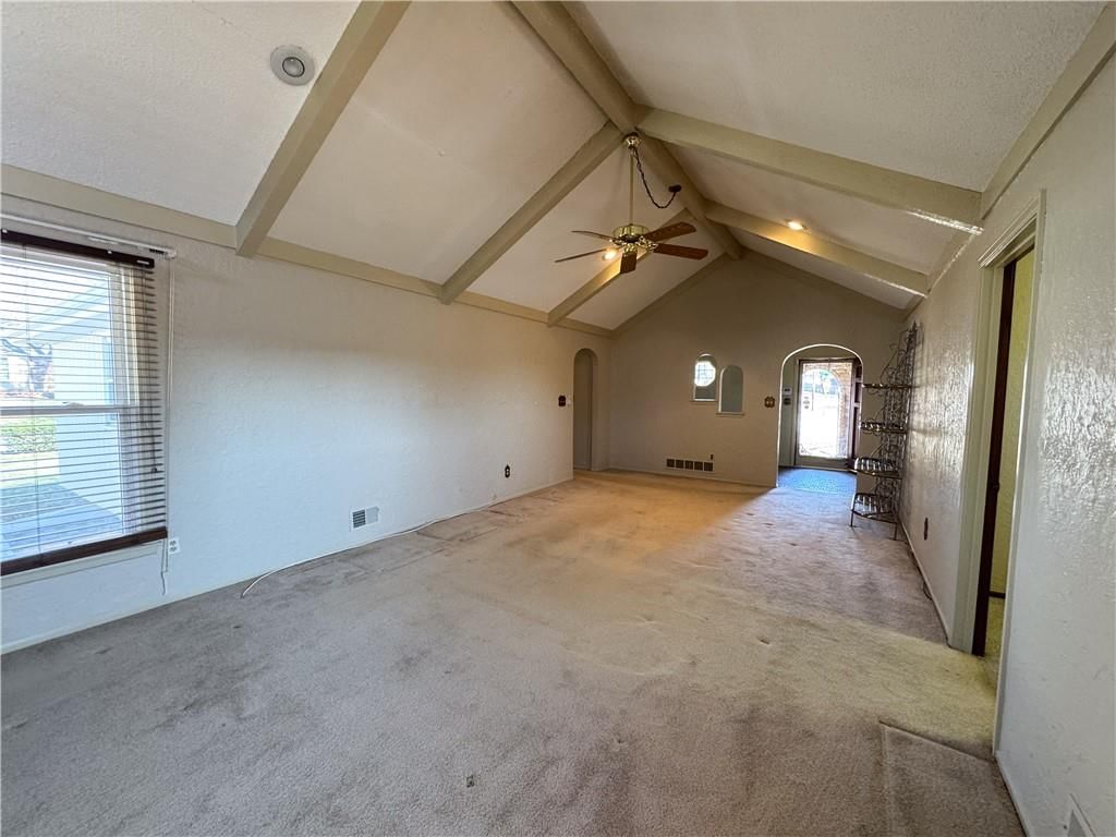 900 NW Roanoke Drive — photo 9