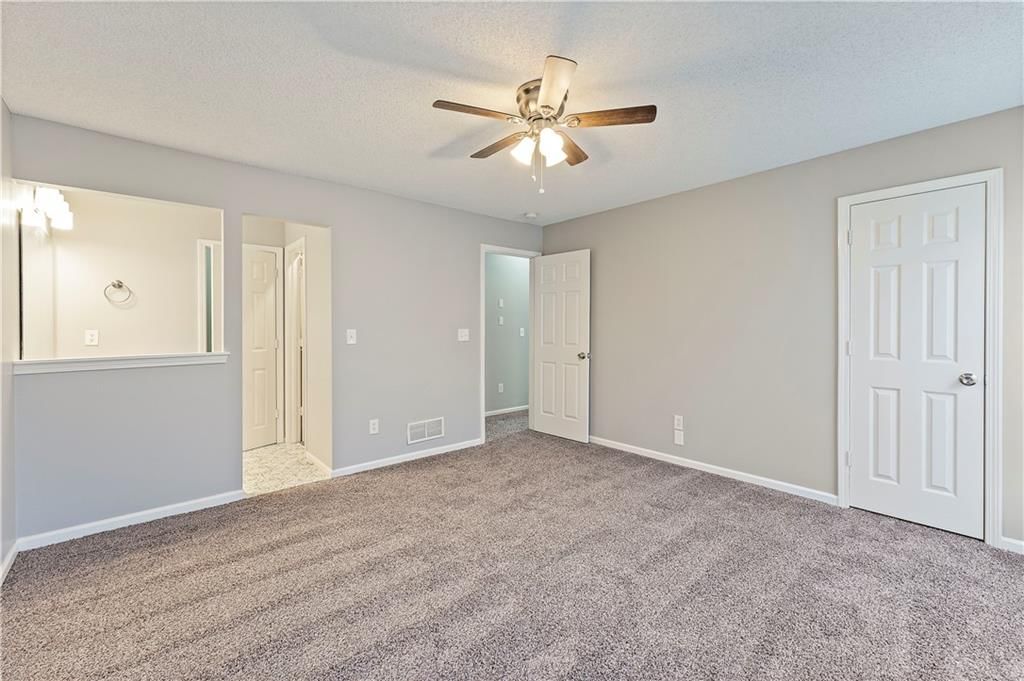 714 NE Swann Circle — photo 18