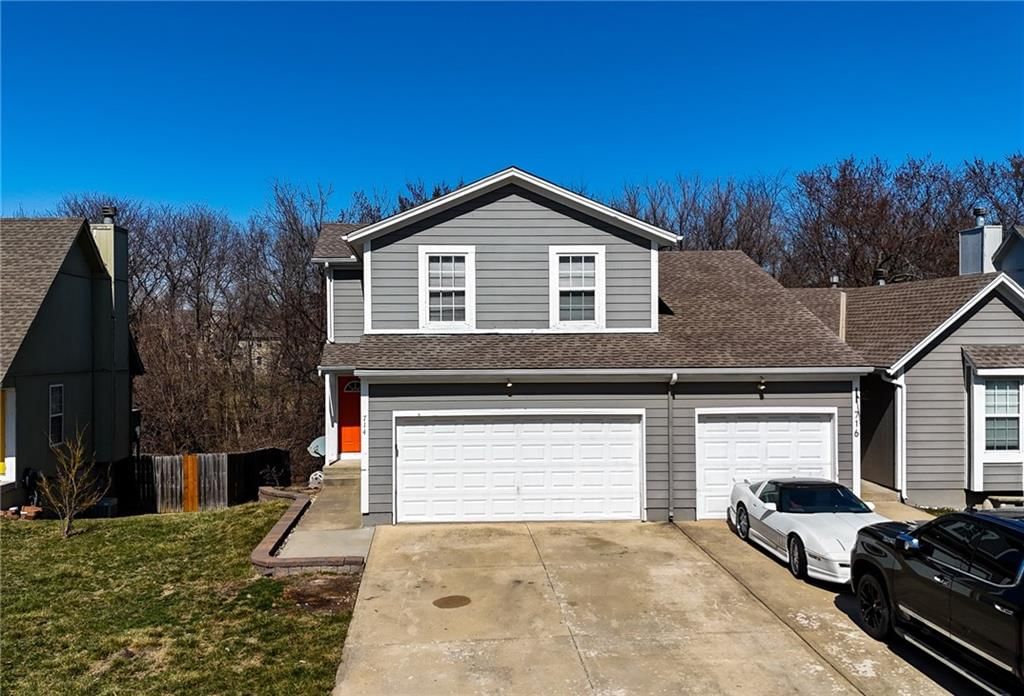 714 NE Swann Circle — photo 33