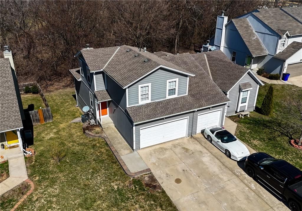 714 NE Swann Circle — photo 35