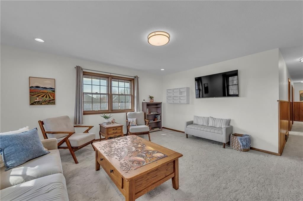 2104 Lynn Road — photo 12