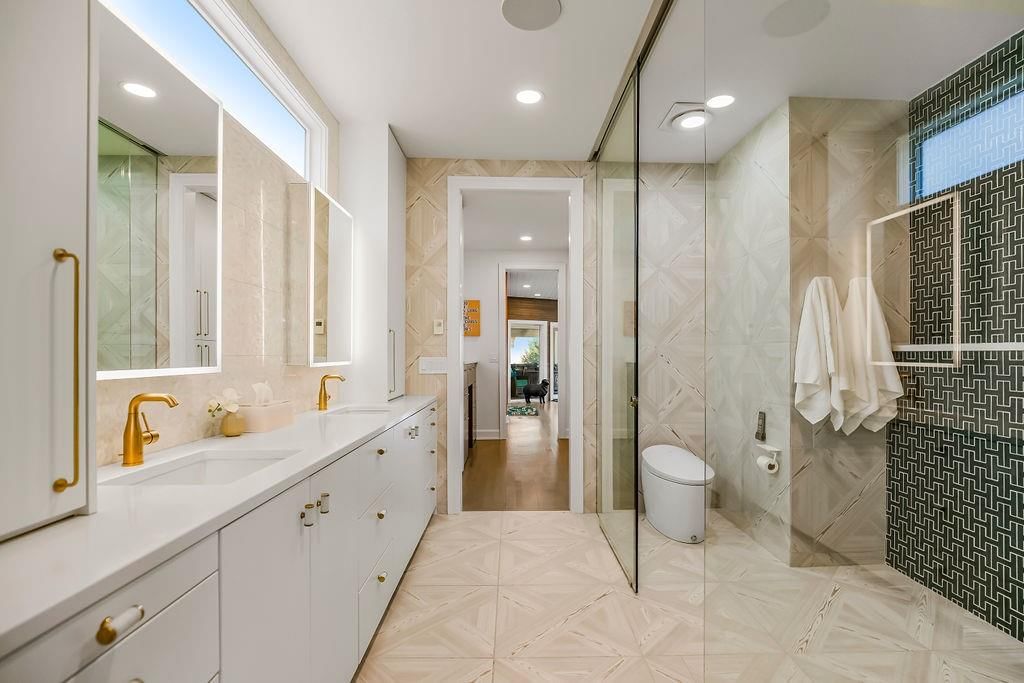 114 Lakeshore Drive — photo 20
