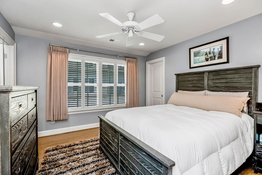 114 Lakeshore Drive — photo 29