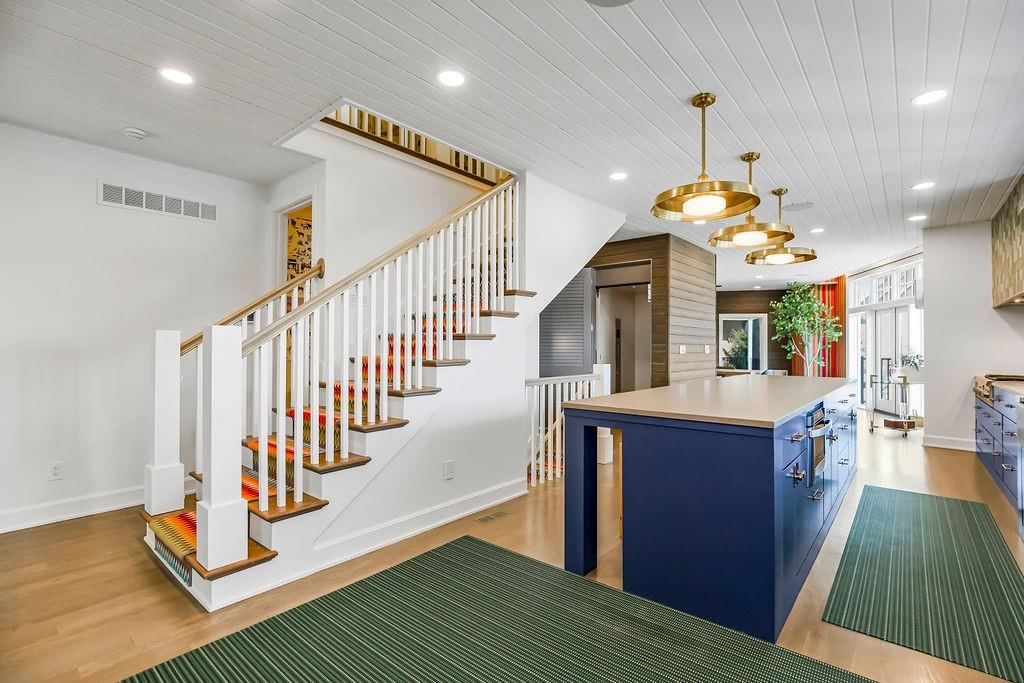 114 Lakeshore Drive — photo 5