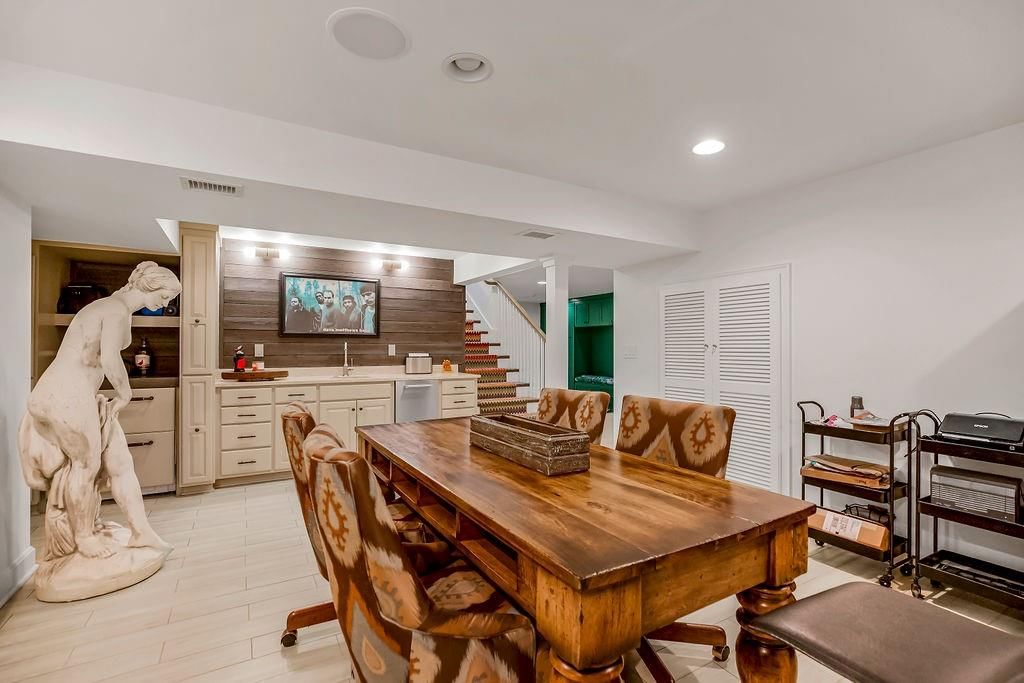 114 Lakeshore Drive — photo 47