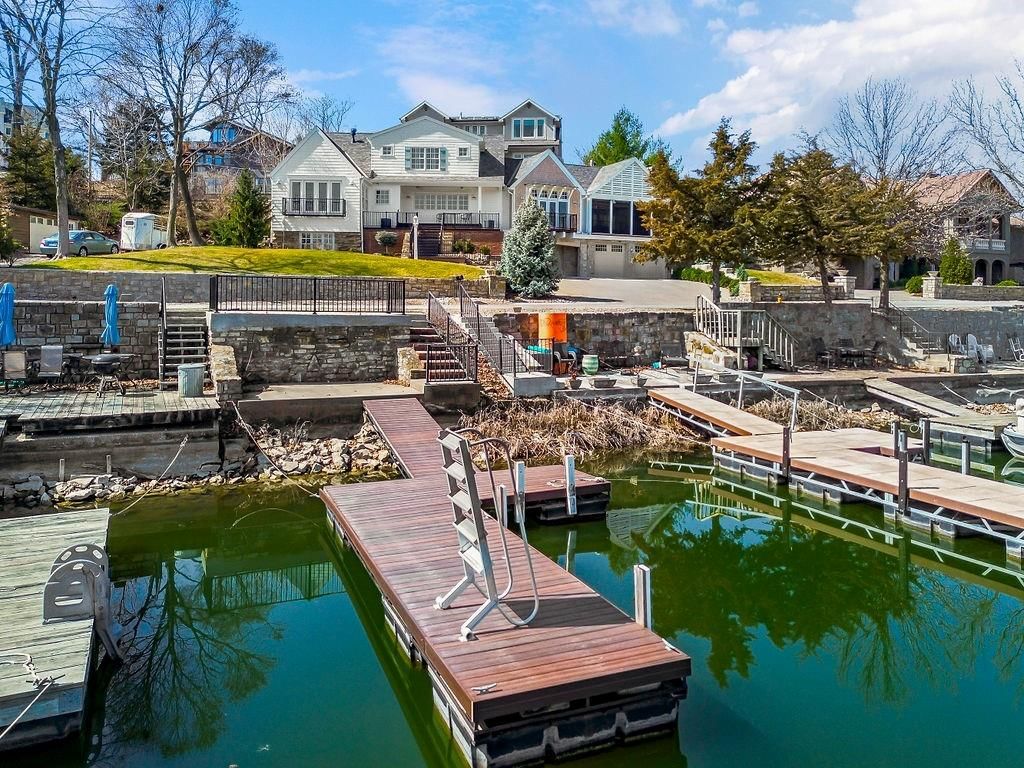 114 Lakeshore Drive — photo 53