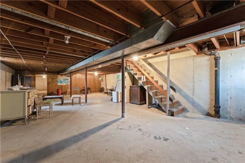 416 W 111th Terrace — photo 33