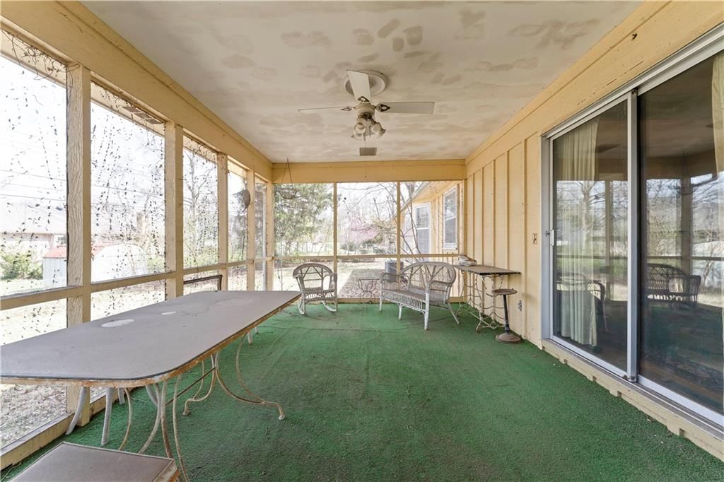 416 W 111th Terrace — photo 37