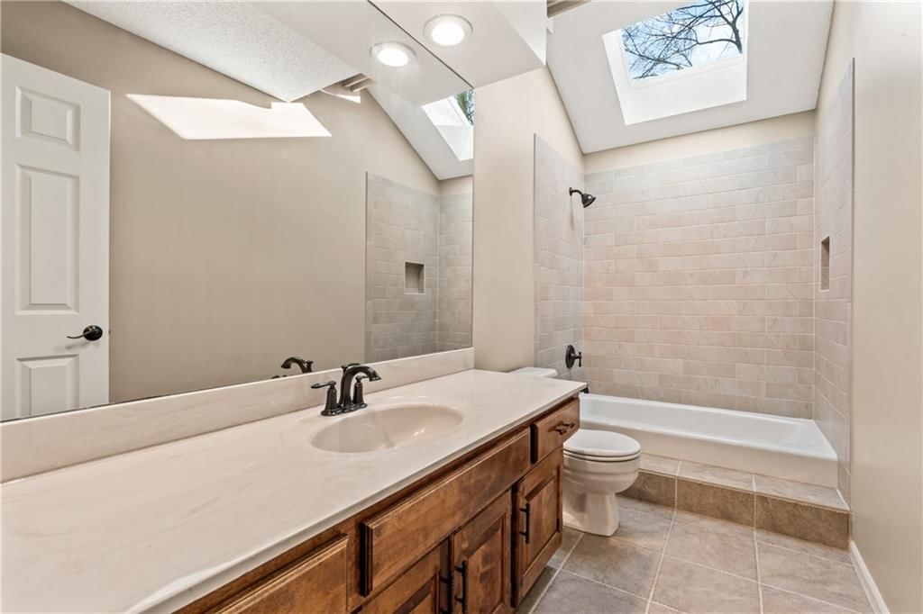 113 NE Shoreview Court — photo 35
