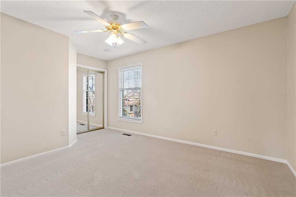 113 NE Shoreview Court — photo 36