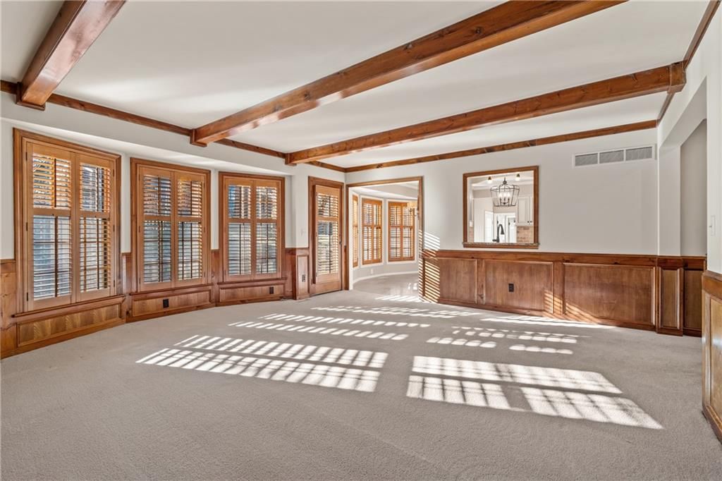 113 NE Shoreview Court — photo 5