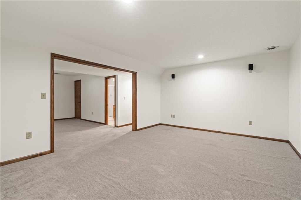 113 NE Shoreview Court — photo 44