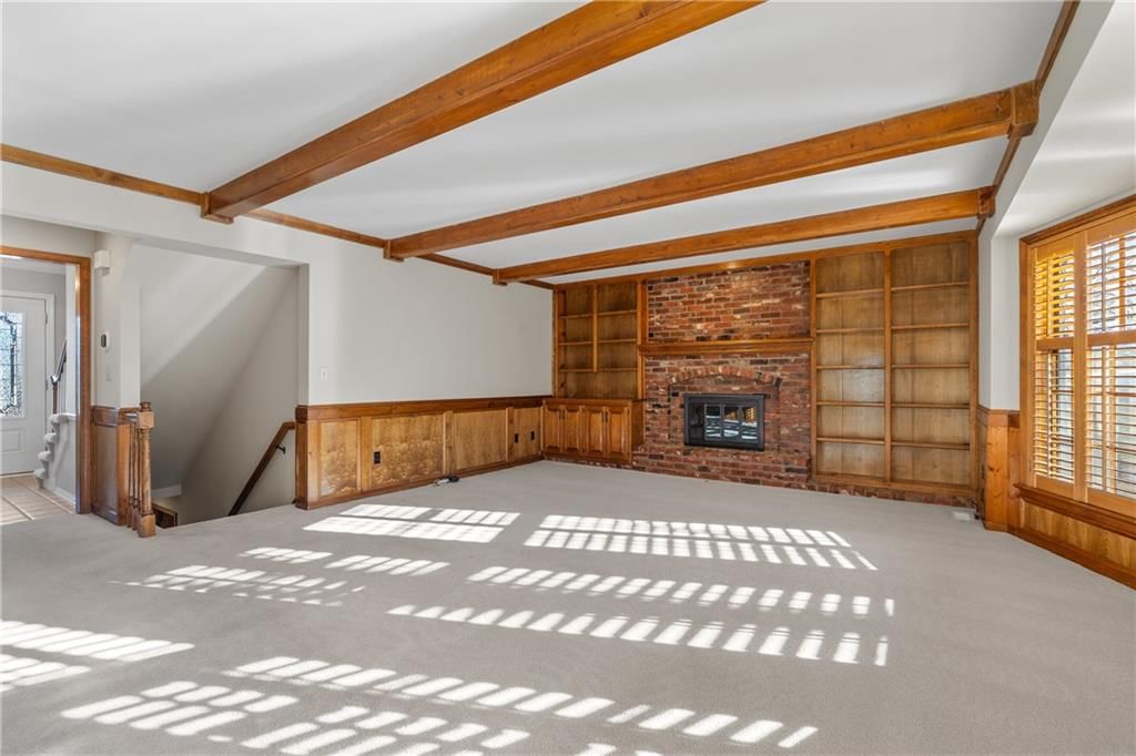 113 NE Shoreview Court — photo 7