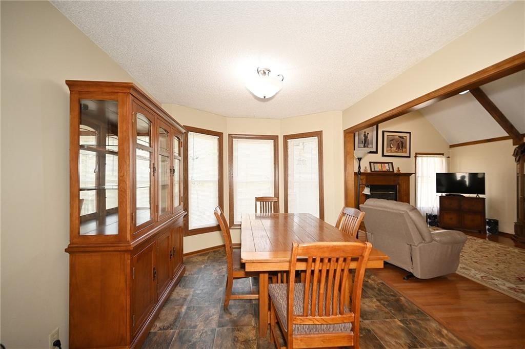 5912 NW Caney Creek Drive — photo 11