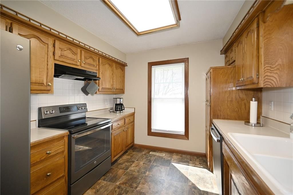 5912 NW Caney Creek Drive — photo 14