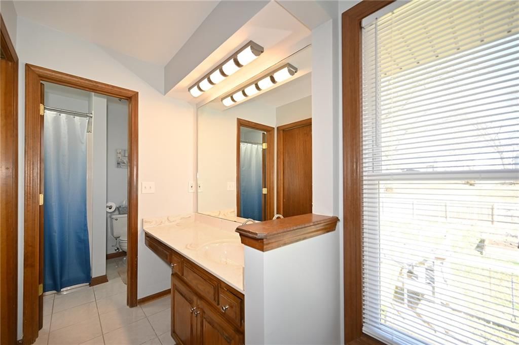 5912 NW Caney Creek Drive — photo 23