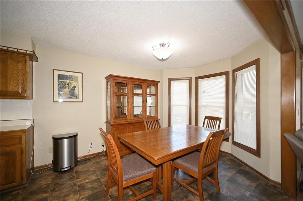 5912 NW Caney Creek Drive — photo 10