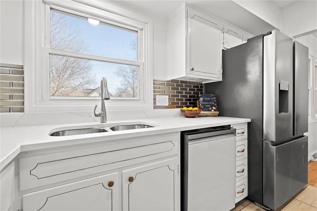 501 Topeka Avenue — photo 14