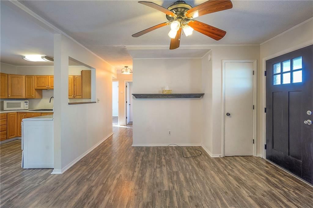 701 N ROGERS Street — photo 9