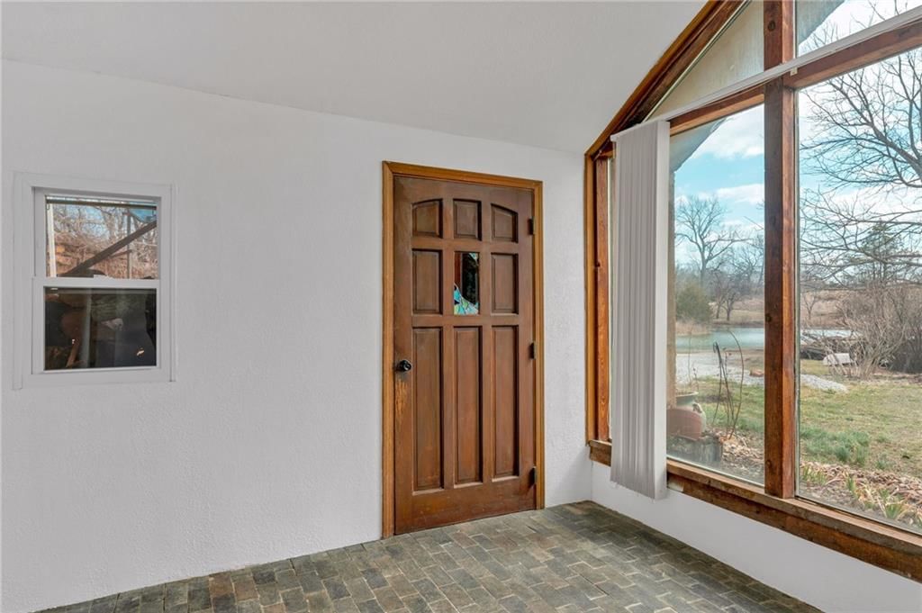1613 E 400 Road — photo 17