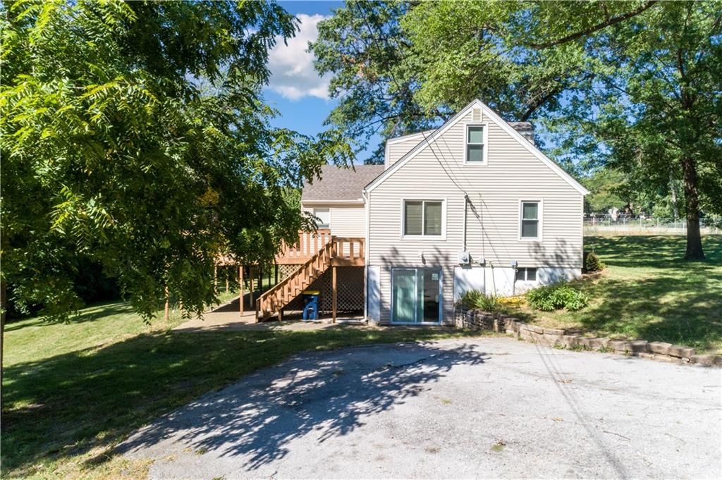 5602 NW KLAMM Drive — photo 28