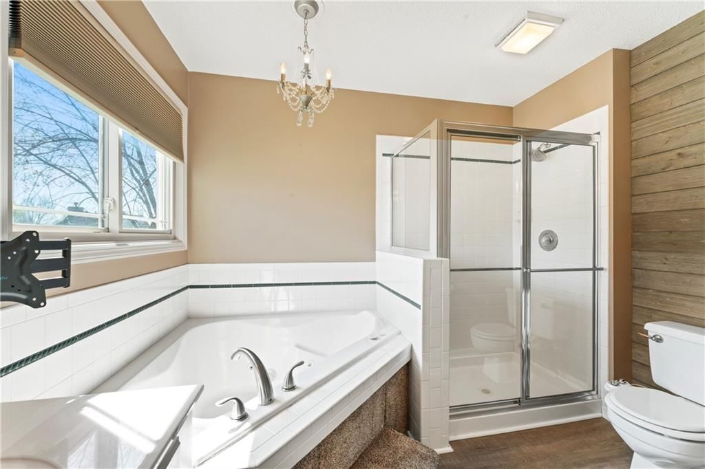 405 Sandra Lane — photo 14